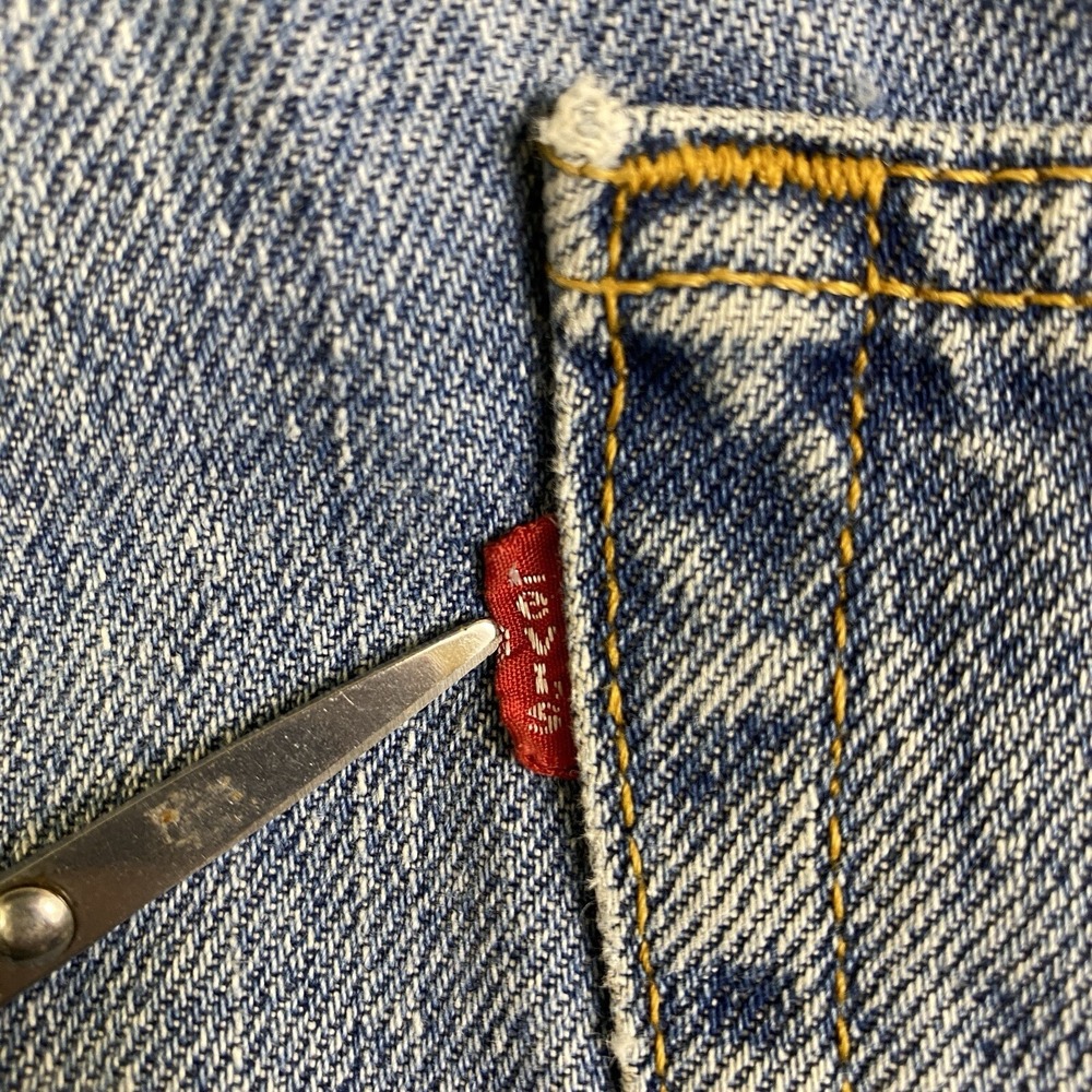 Levis 550 Jeans Men 42x36 Blue Relaxed Fit Tapered 100% Cotton Distressed y2k - Picture 10 of 16